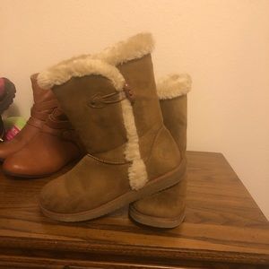 Cute air walk boots